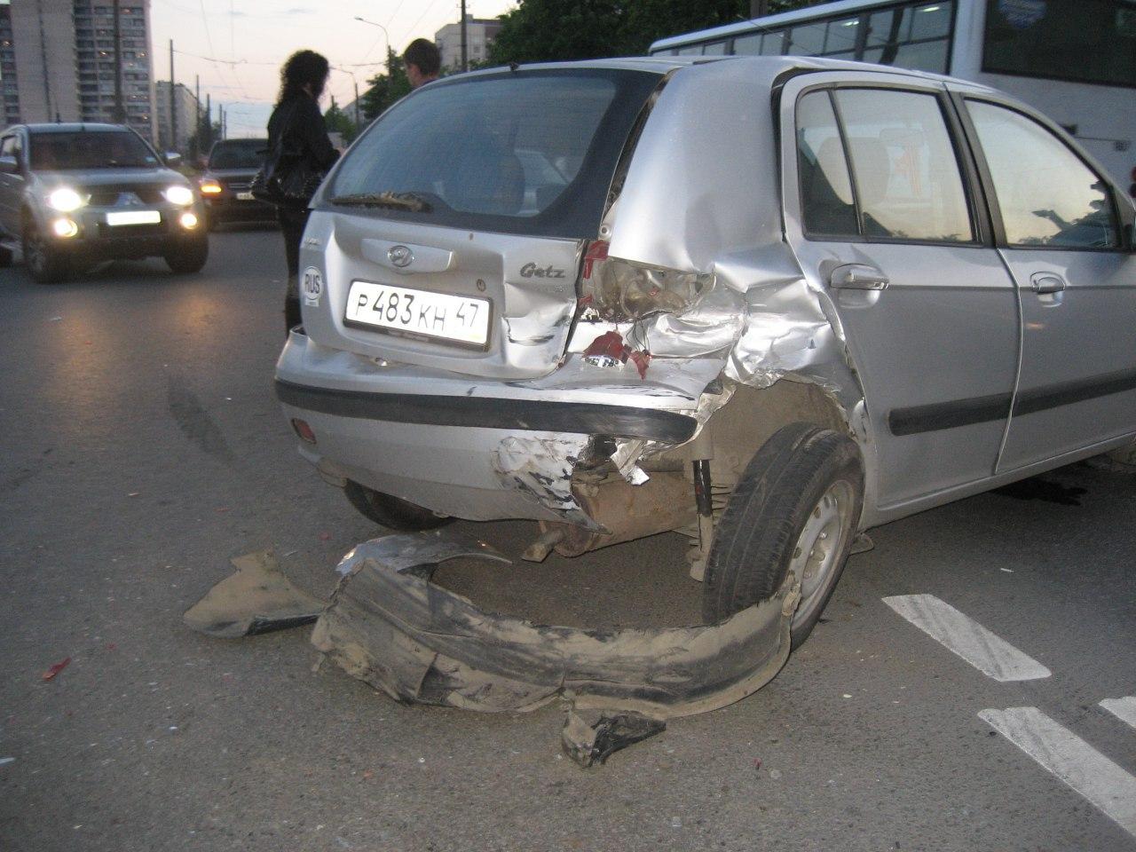 Hyundai Getz после приличного ДТП.